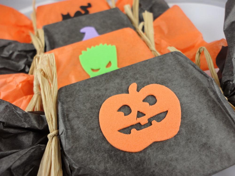 Halloween Party Favor - 10 Custom Wrapped Soap Favors - Great Alternative To Candy