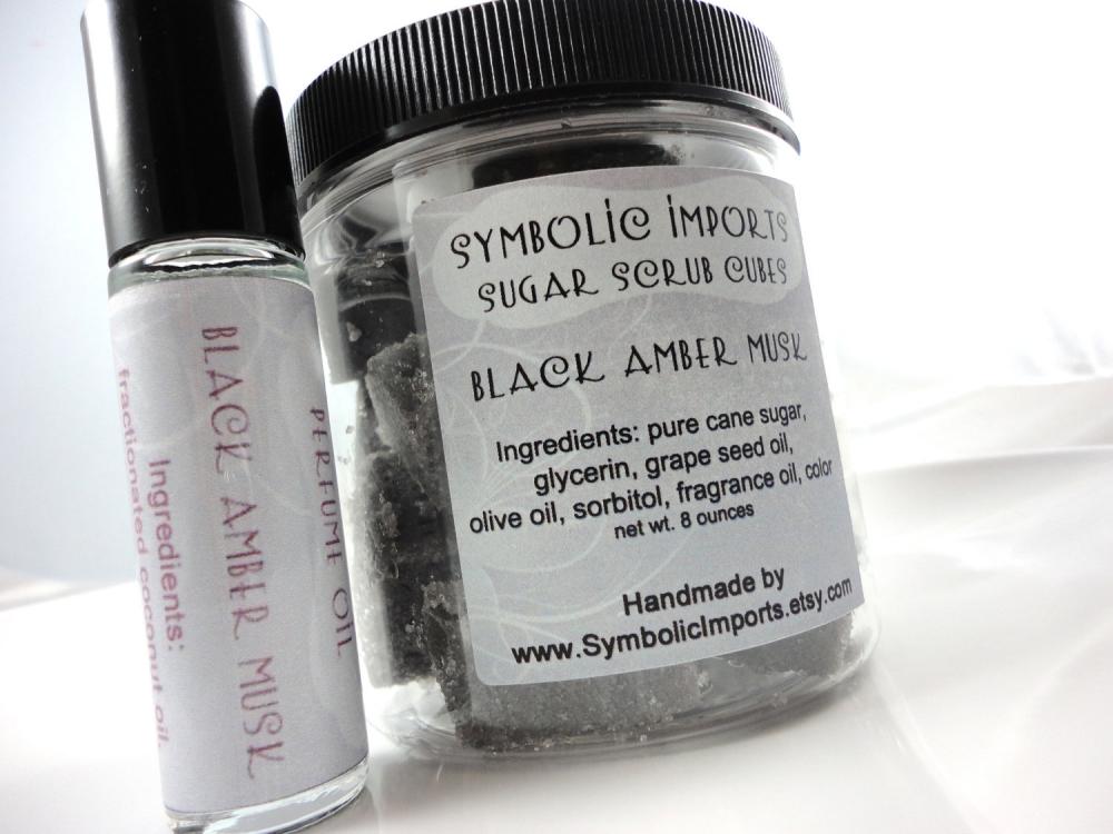 Gift Set - Sugar Scrub Cubes And Perfume - Black Amber Musk