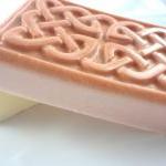 White Ginger And Amber Soap
